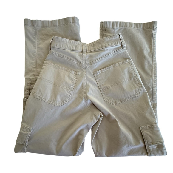 Hollister Beige Ultra High-Rise Baggy Wide Leg Cargo Pants Size 23R - Picture 6 of 11